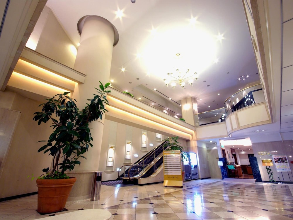 Sasebo Washington Hotel 5/65