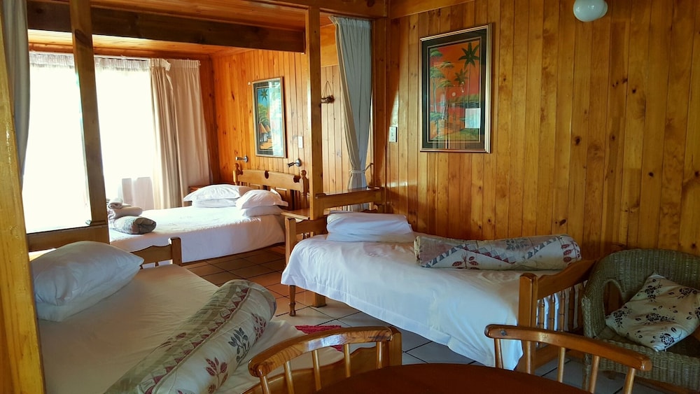 Lakeside Knysna Accomodation 18/42