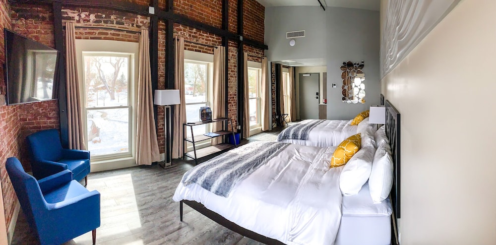 Manhattan Hotel Salida 18/50