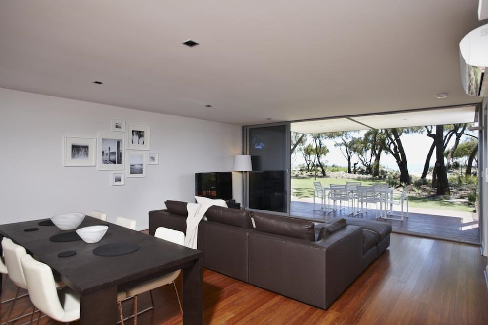 AQUA RESORT BUSSELTON 30/50