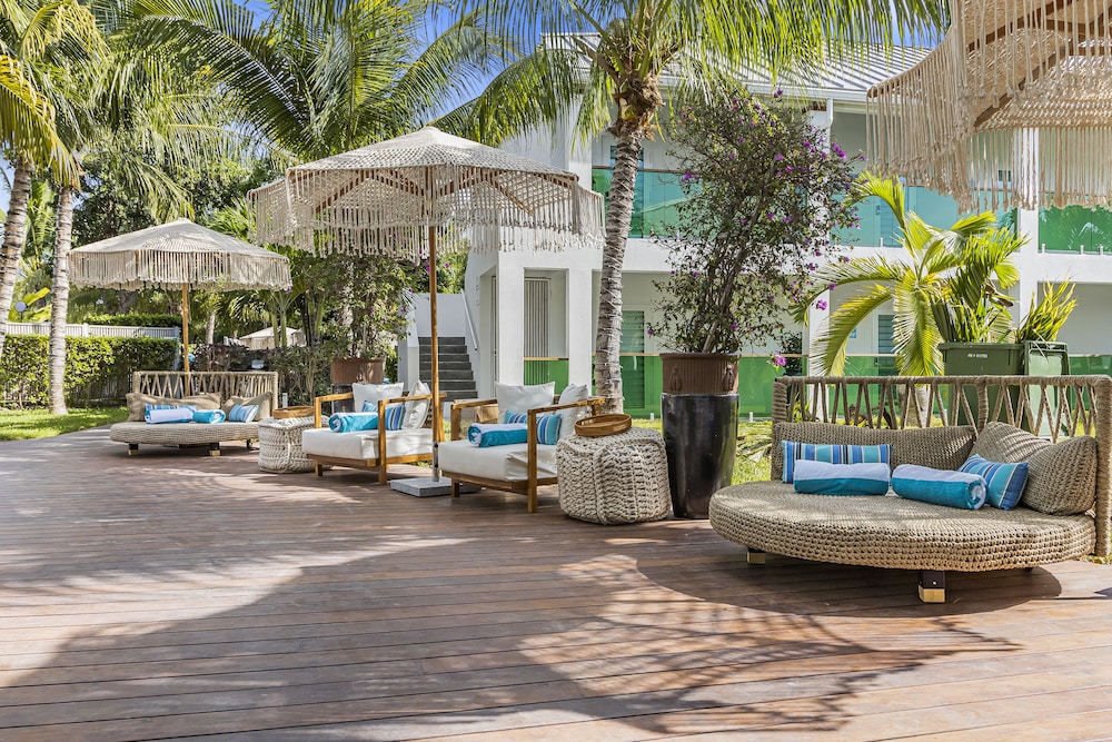 The Oasis At Grace Bay 39/50