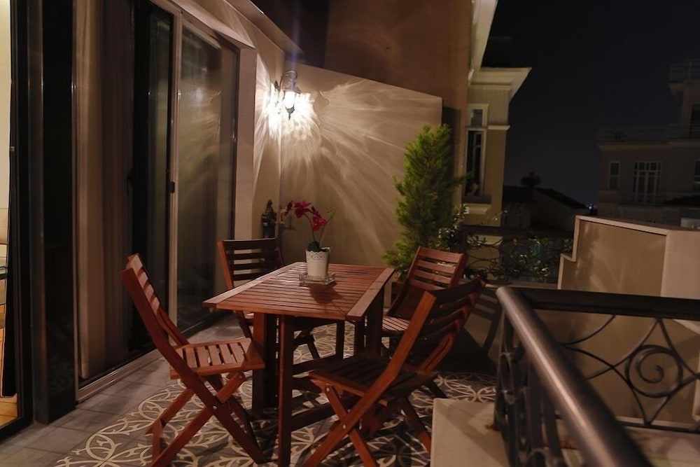 Frida Suites 44/55