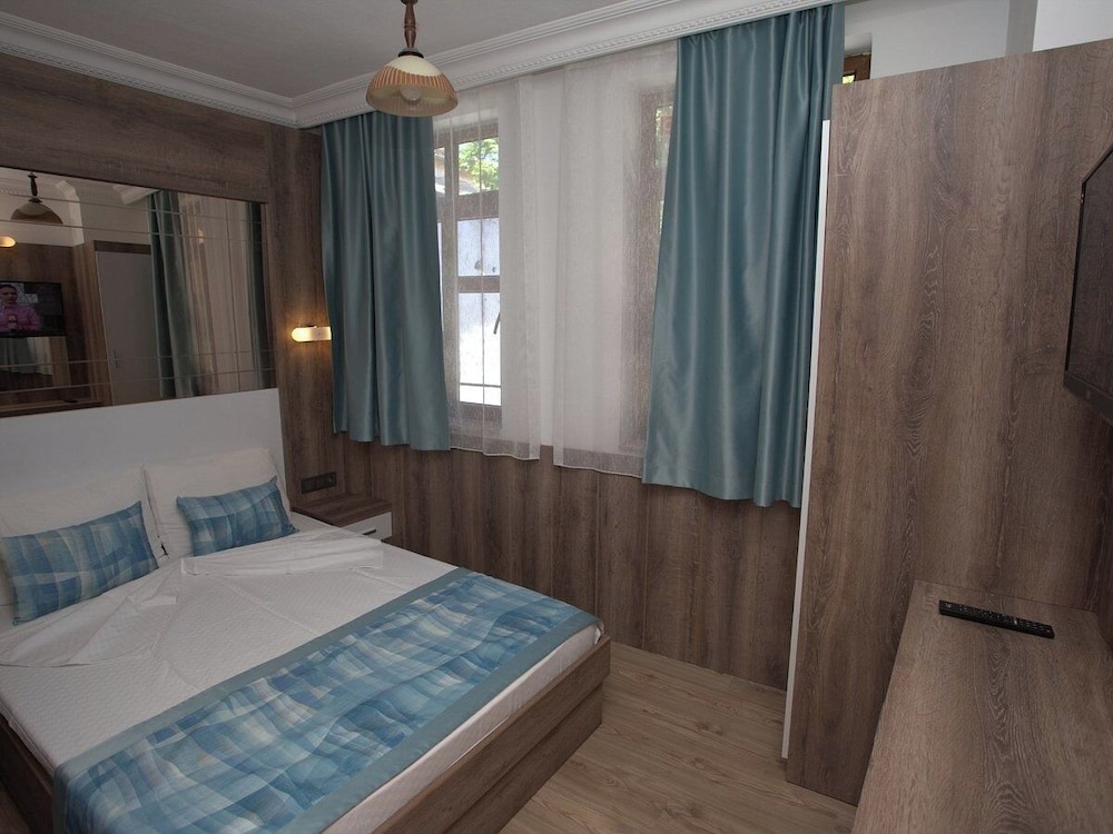 Oscar Boutique Hotel 10/50
