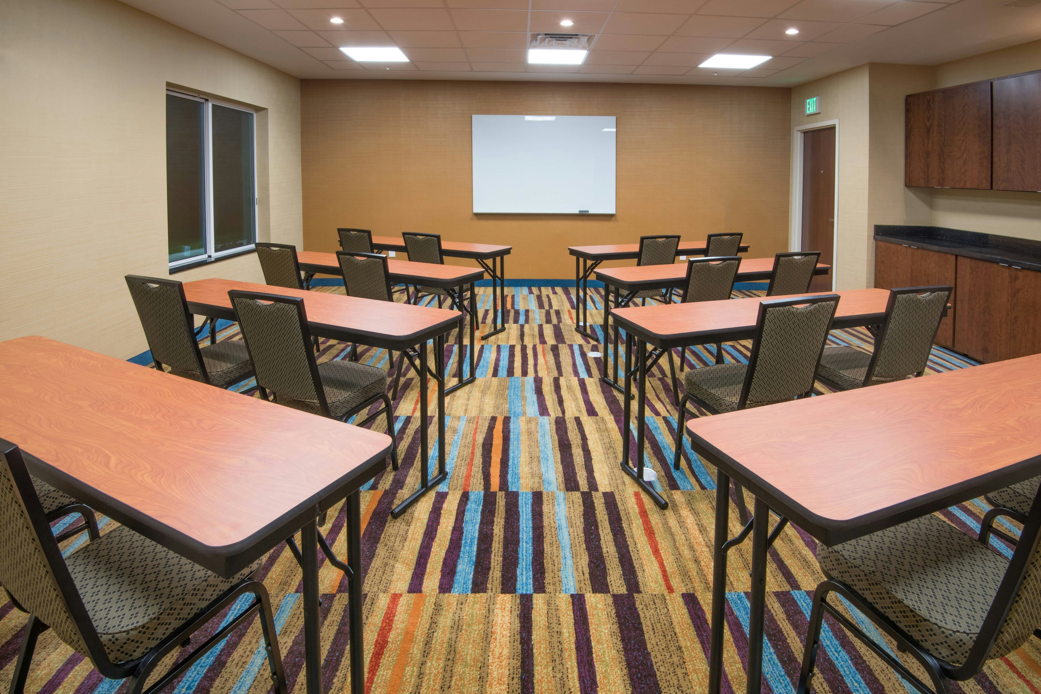 Fairfield Inn Suites Fort Wayne Southwest 27/33
