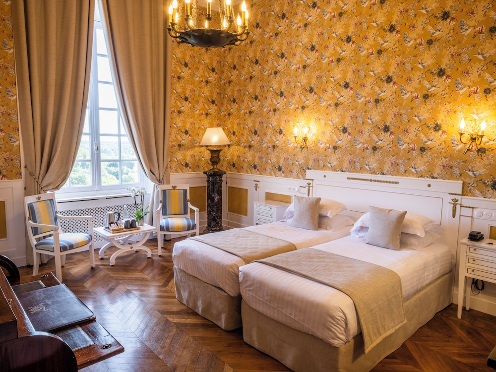 Castle, Deluxe, Double Bed