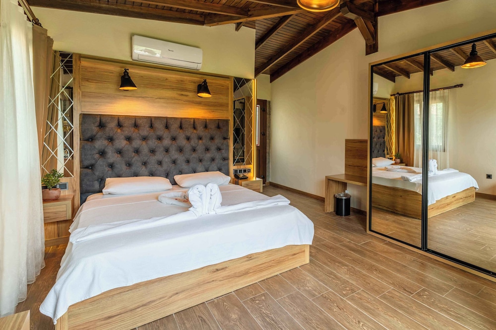 Assos Park Hotel 28/64