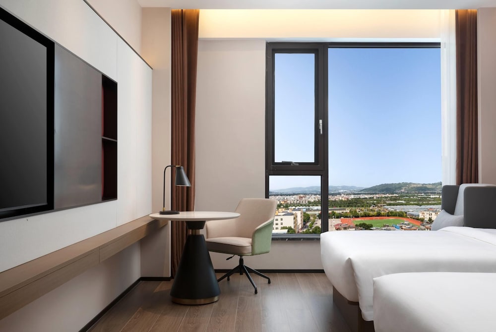 Days Hotel by Wyndham Kunming Yiliang 22/38