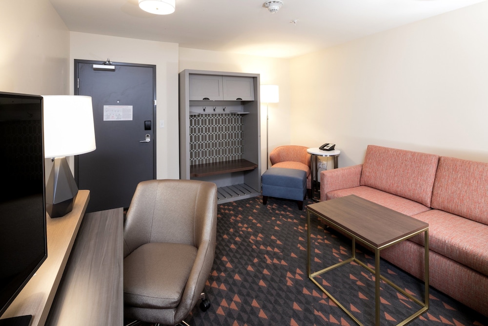 Holiday Inn Kalamazoo West 28/44