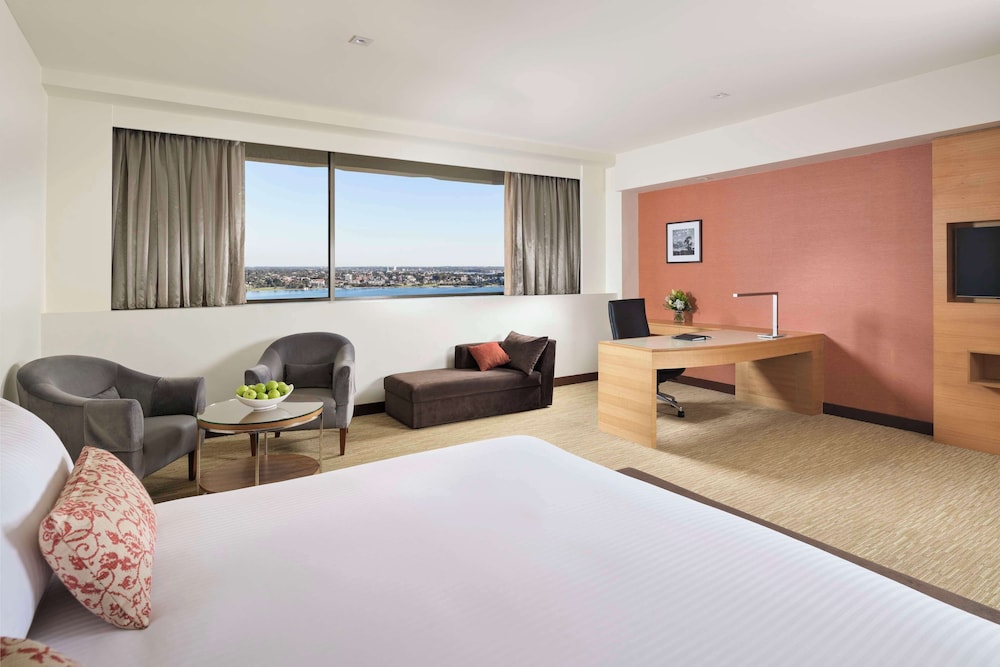 Pacific Club King