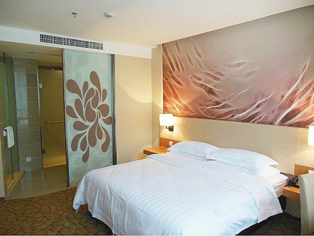 Metropolo Jinjiang Wanda Plaza Hotel 6/15