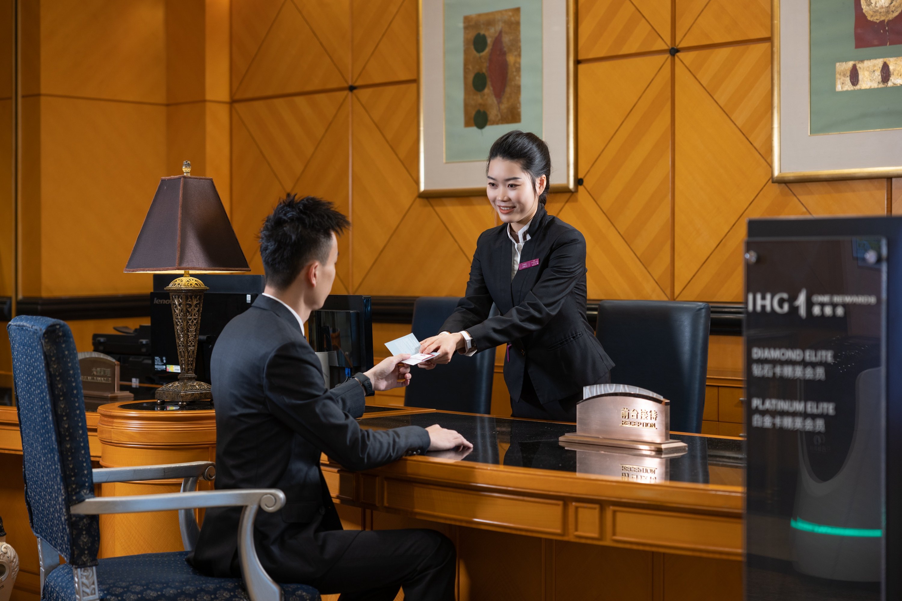 Crowne Plaza Hotel Suites Landmark Shenzhen 74/79