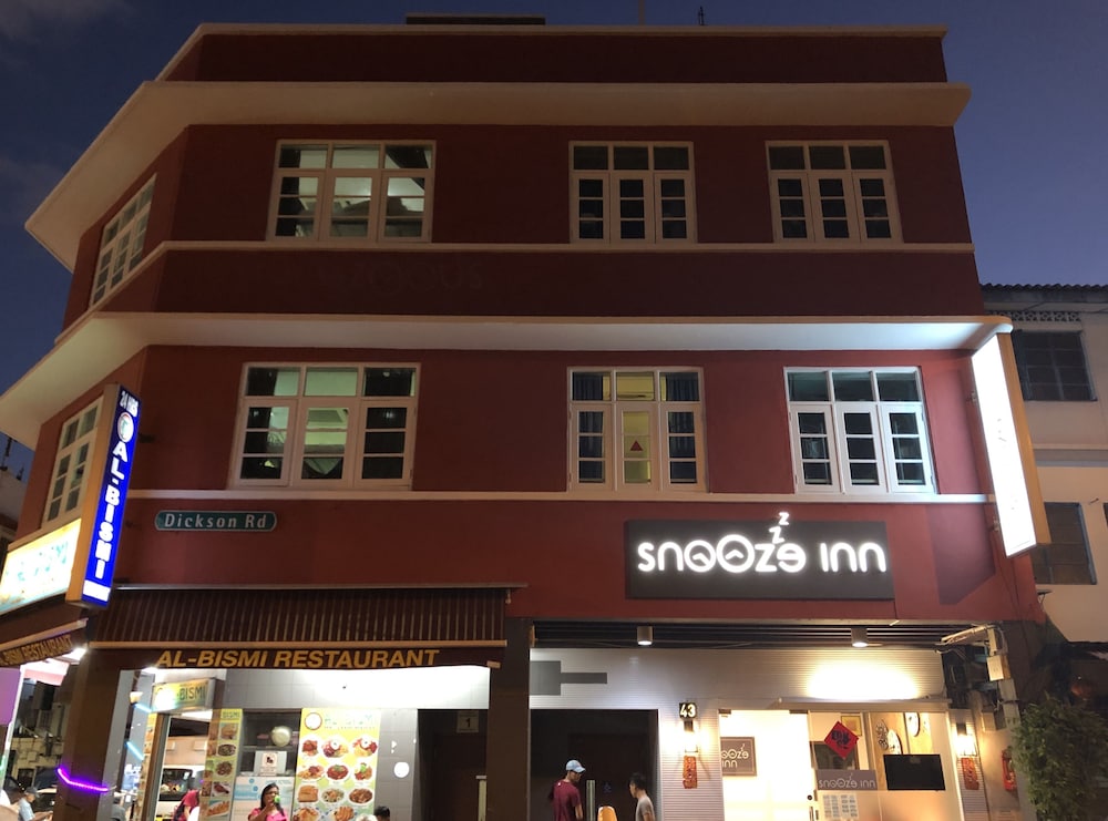 Snooze Inn @Dickson Road 3/55