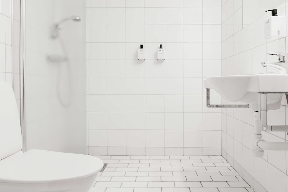 Scandic Vasteras 5/37