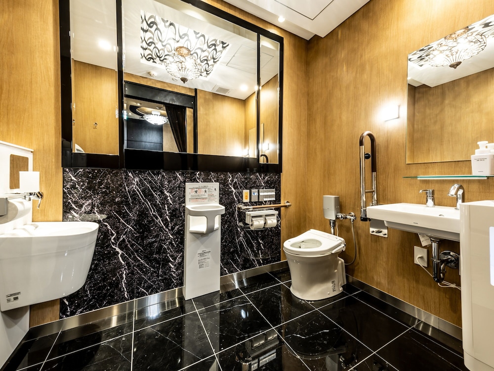 APA Hotel Kayabacho Hatchobori Ekimae 40/44