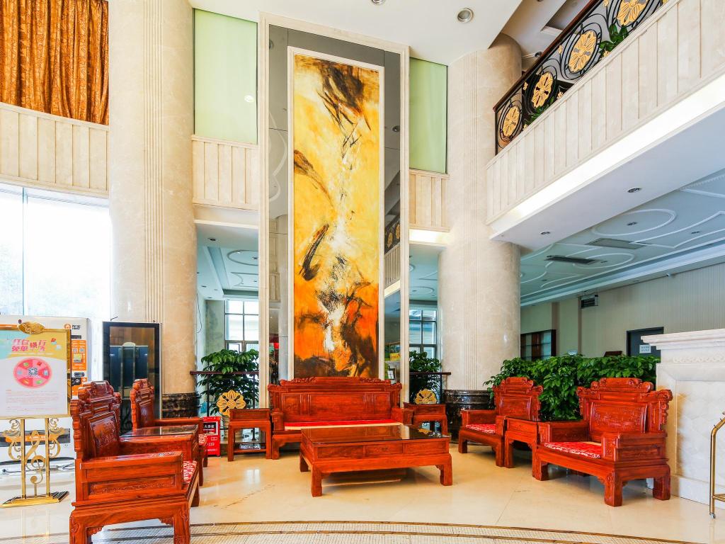 Vienna Hotel (Guangzhou Hanxi Changlong Park Branch) 35/51