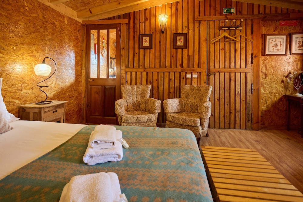 Casas Maravilha Calheta 47/50