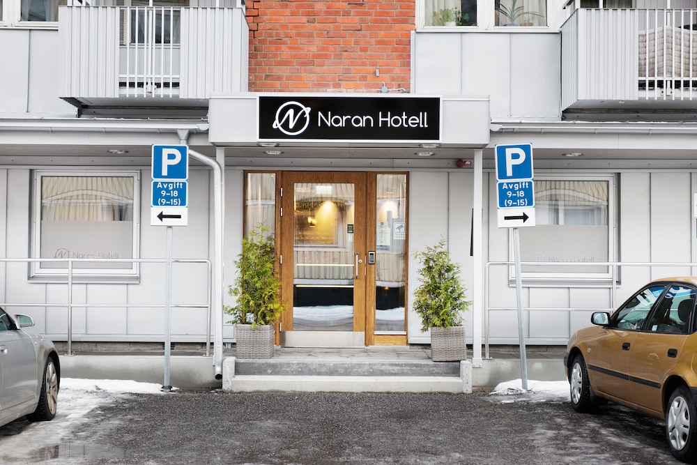Naran Hotell 25/30