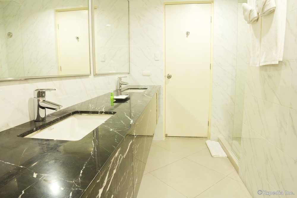 Privato Ortigas 39/41
