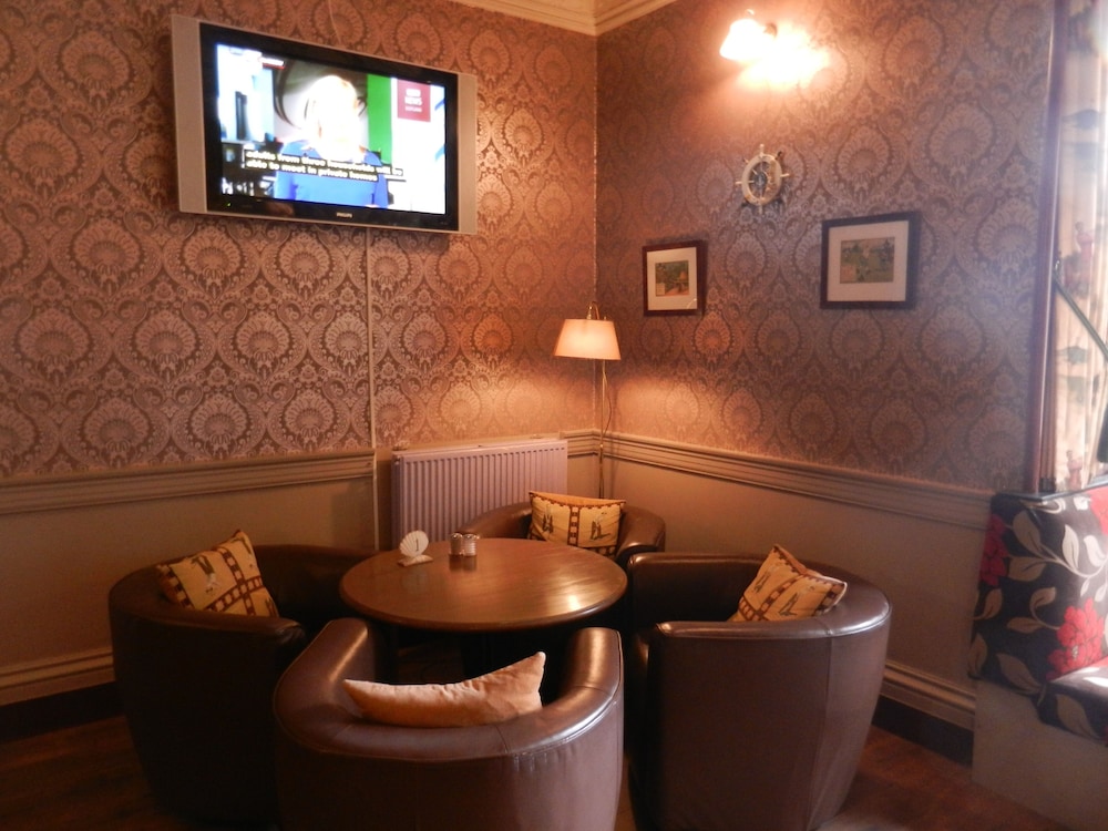 Mansfield Castle Hotel 24/50