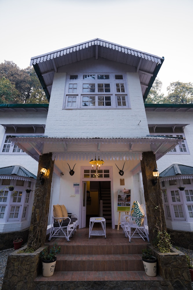 BHIKAMPUR LODGE 1/50