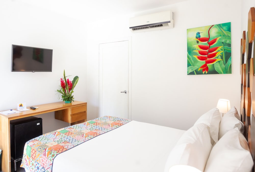 Hotel Vela Bar - Adults Only 7/50