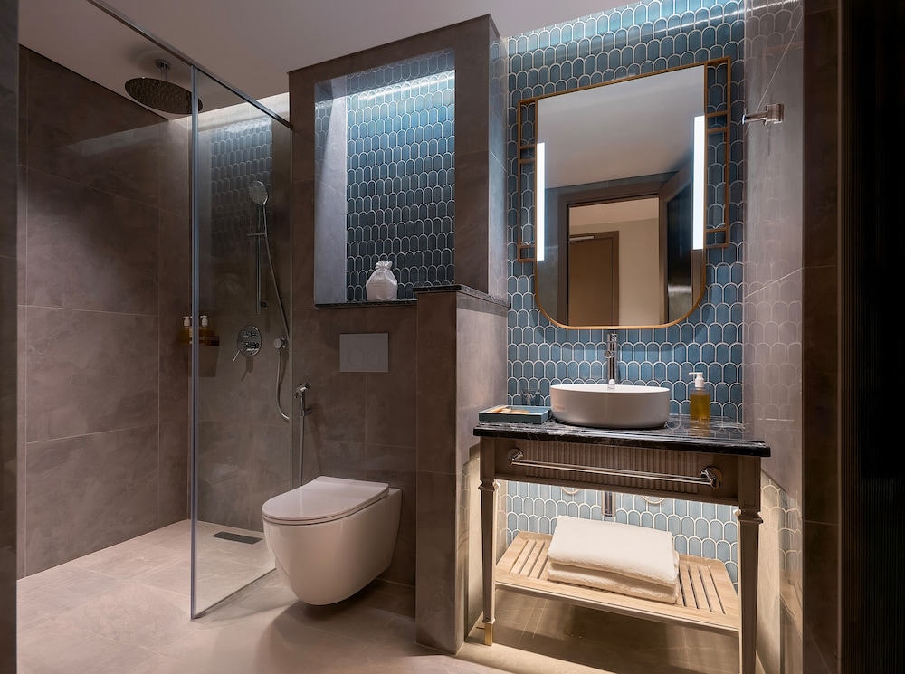 Superior, Twin Beds, No Window، La Siesta Premium Lakeside 5/5