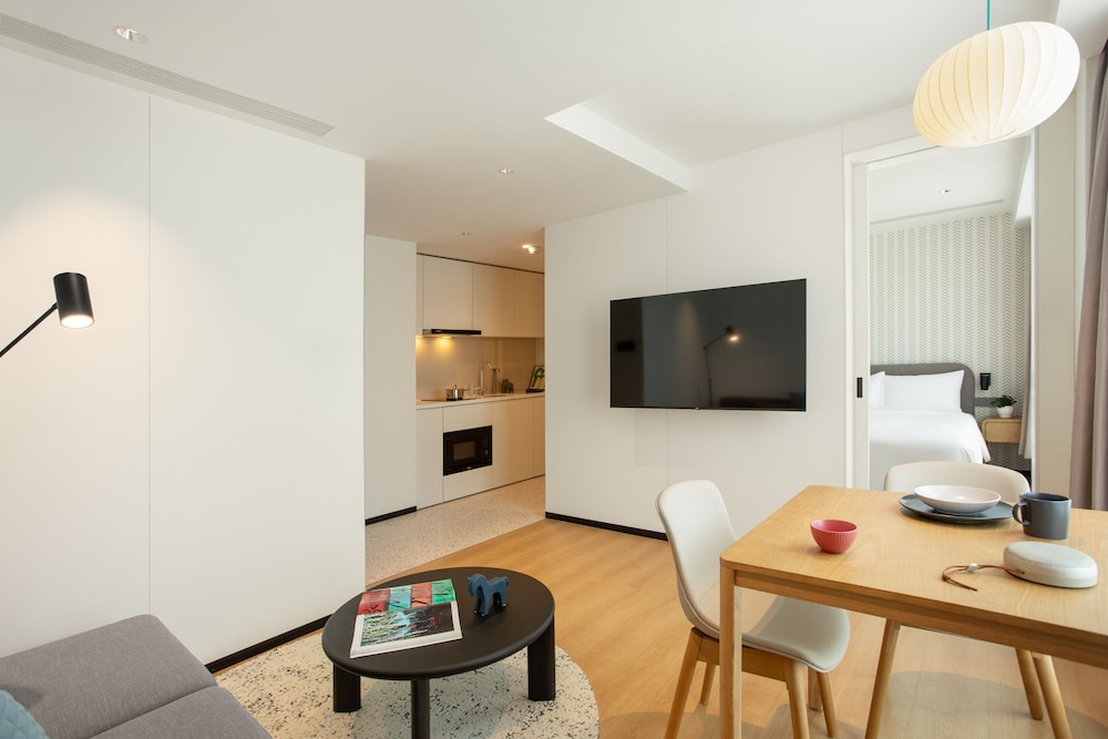 Stey Qianhai Hotel & Apartment 45/66