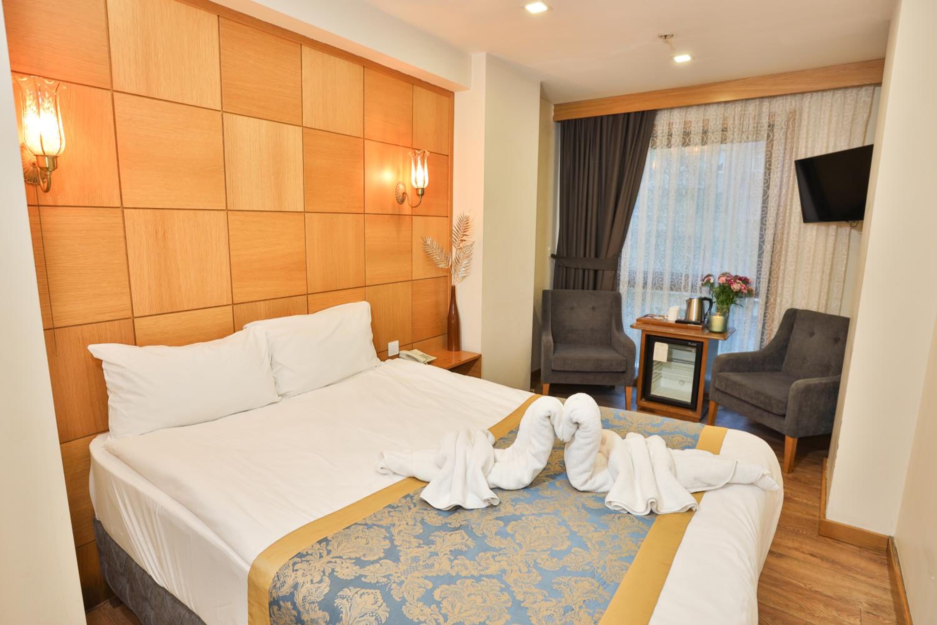 Economy, Double or Twin Bed