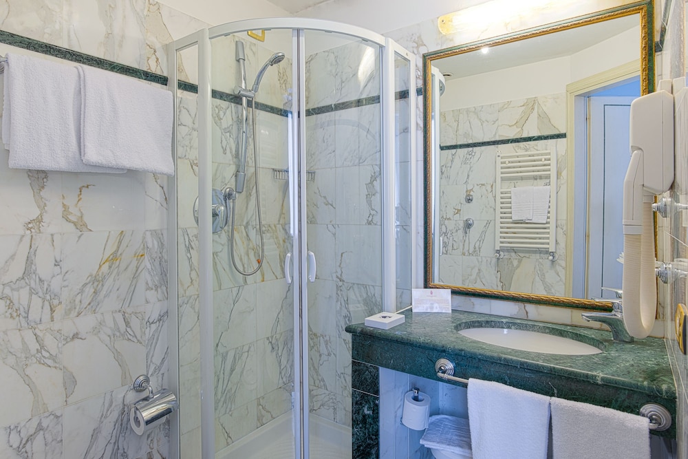 Hotel Donatello 43/44