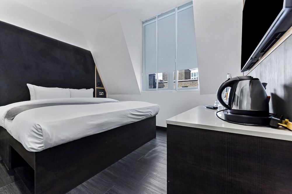 The Z Hotel Holborn 24/50