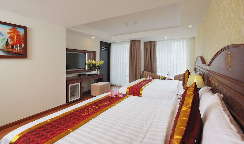 Regalia Hotel 8/50
