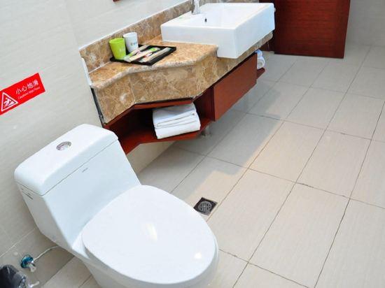 Yitel Hotel (Xining West Street Wangfujing) 56/59