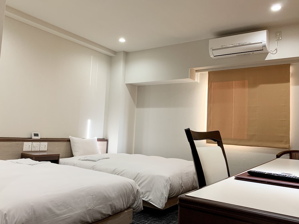 BASIC, TWIN BEDS
