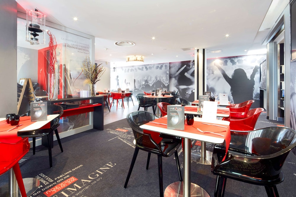 Kyriad Paris Nord Porte de Saint Ouen Formely Alliance Hotel Paris Porte de Saint Ouen 36/50