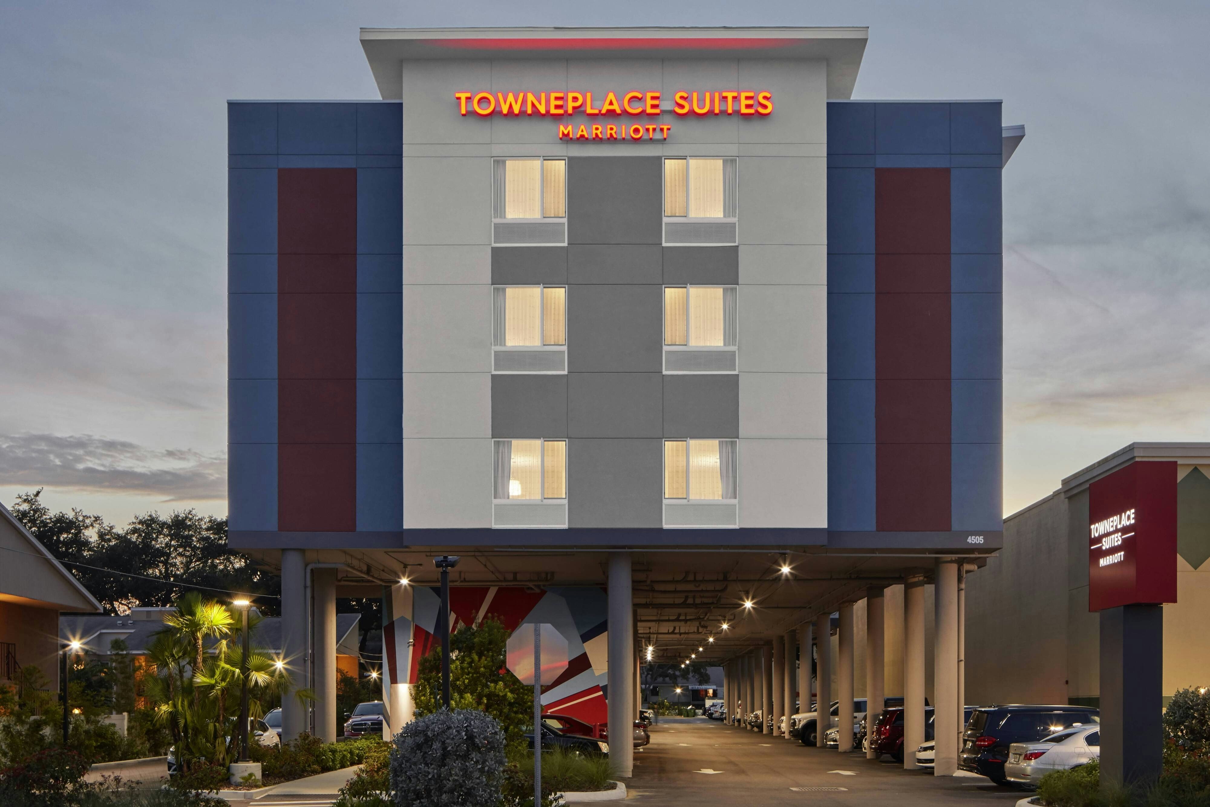 TownePlace Suites by Marriott Tampa South 2/43