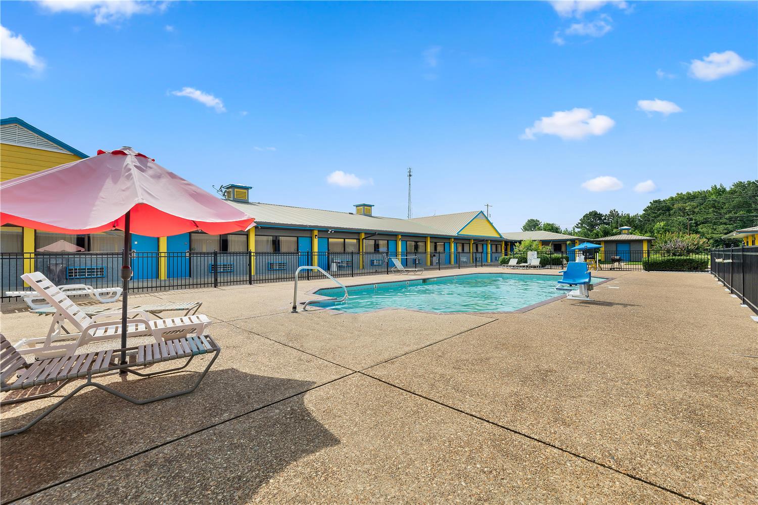 Americas Best Value Inn And Suites Aberdeen 15/16