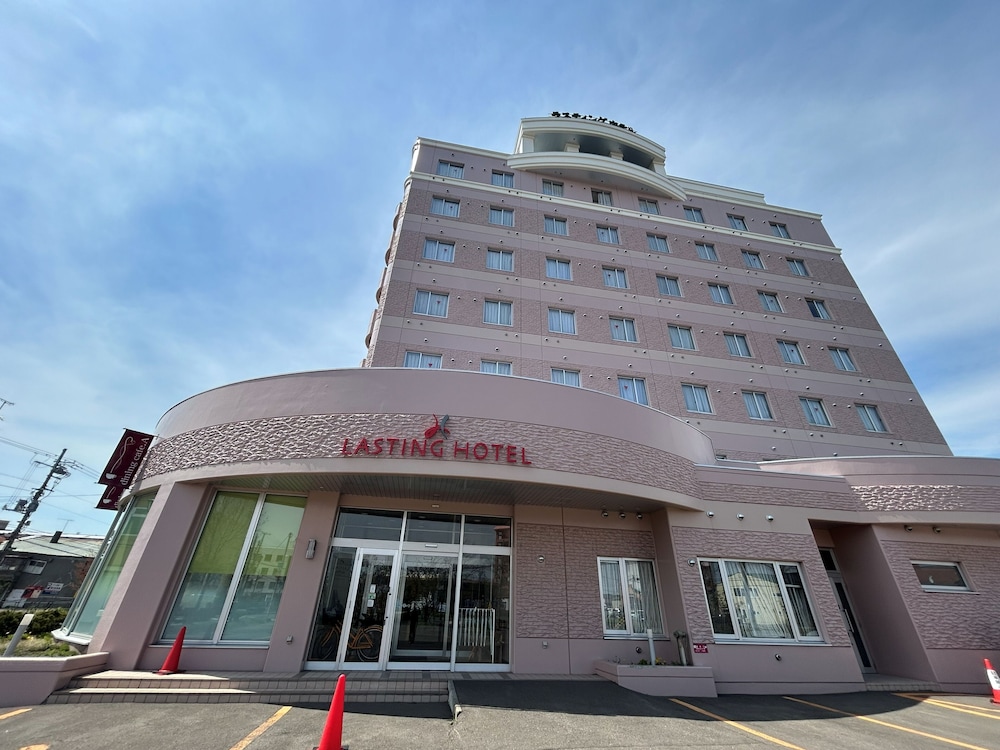 Lasting Hotel 2/50