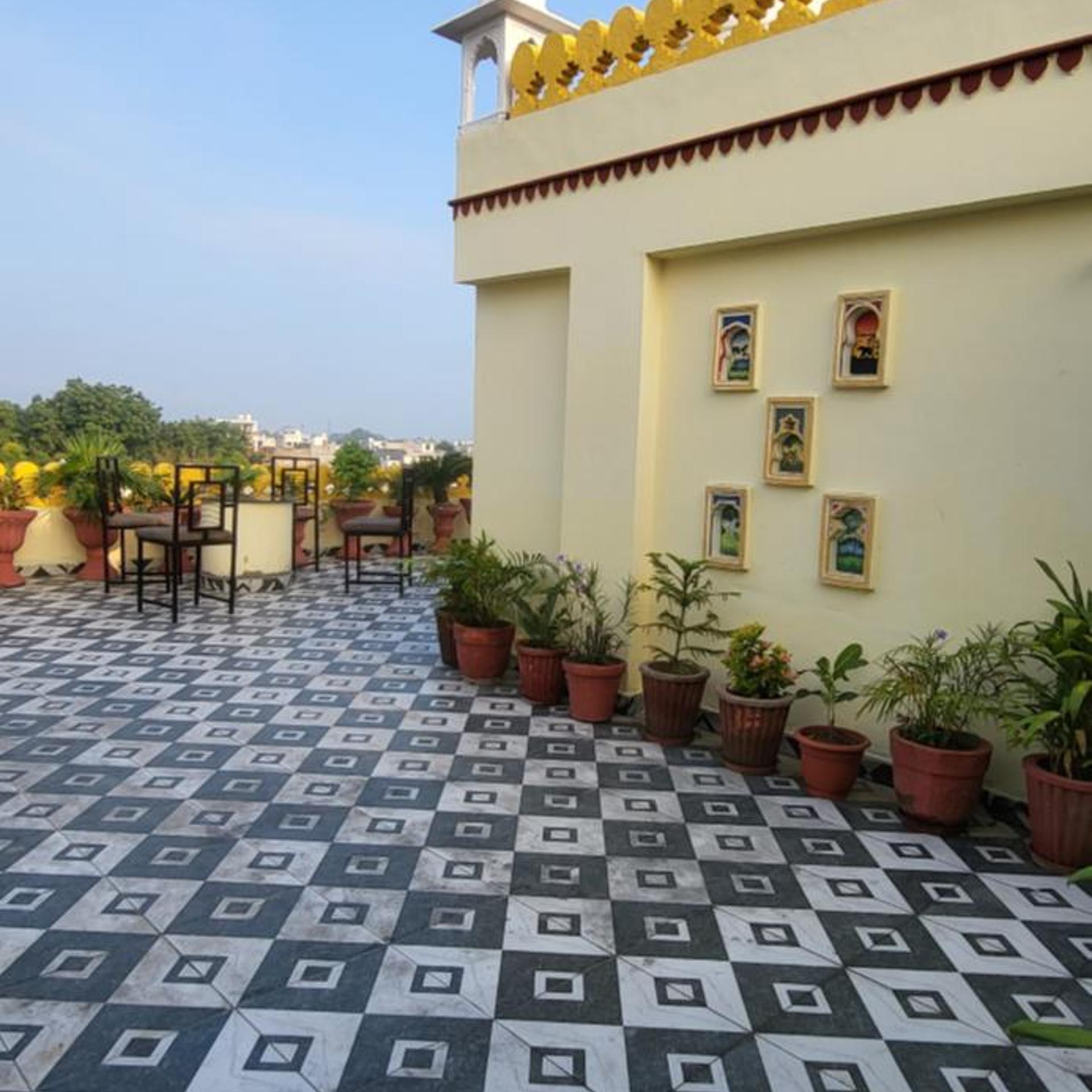 Treebo Rajputana Ranthambore 3/50