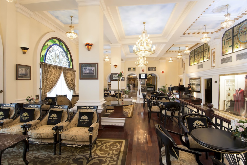 Majestic Hotel 30/34
