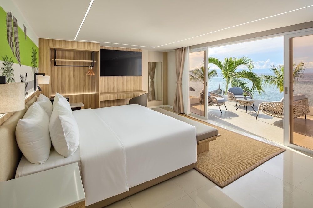 Lime Resort Bohol, a member of Radisson Individuals Premier 23/60