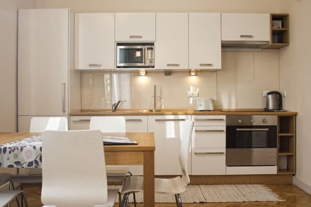 Yourplace Central Apartments 42/50
