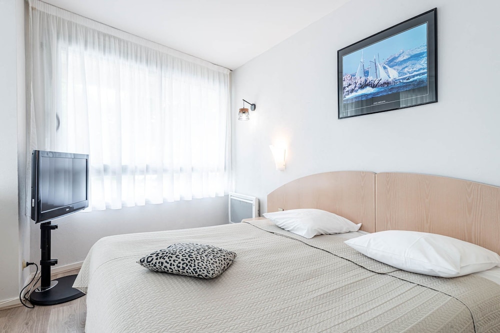 Best Western Hotel Le Crystal Dinard 11/58