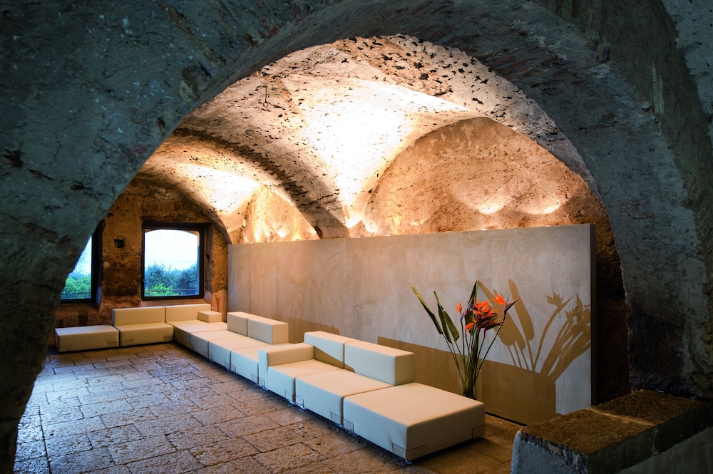 Zash Country Boutique Hotel 49/69
