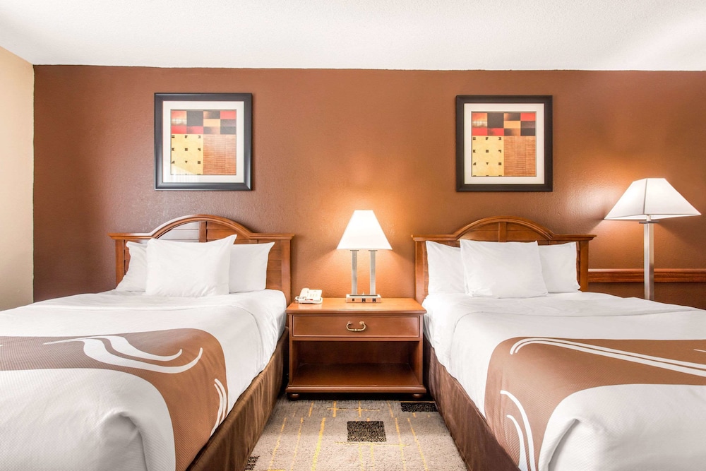 Quality Inn & Suites North Myrtle Beach 18/61