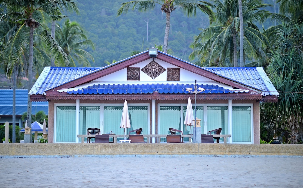 ANDAMAN LANTA RESORT 5/50