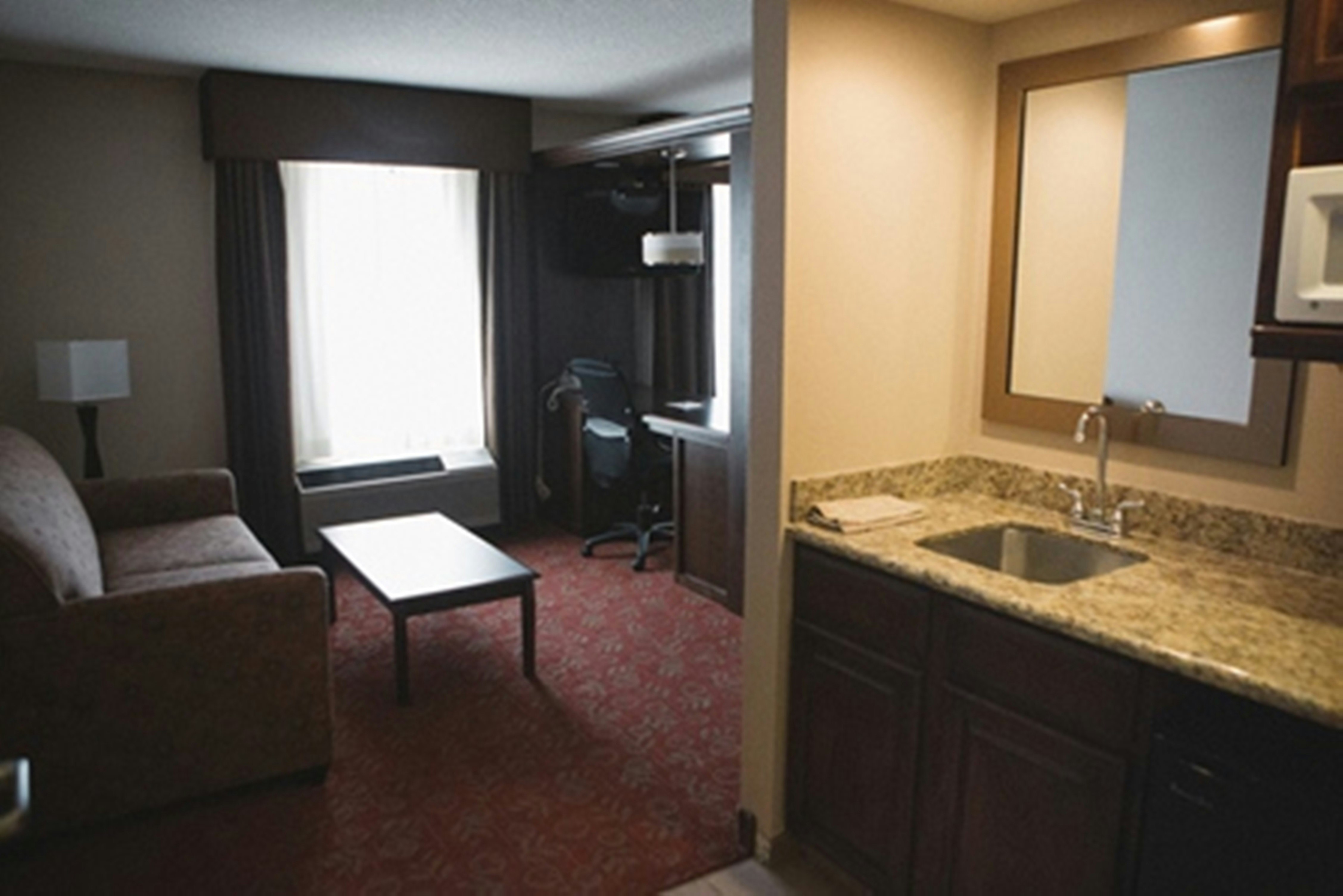 Hampton Inn Suites Scottsbluff Conference Center 14/22