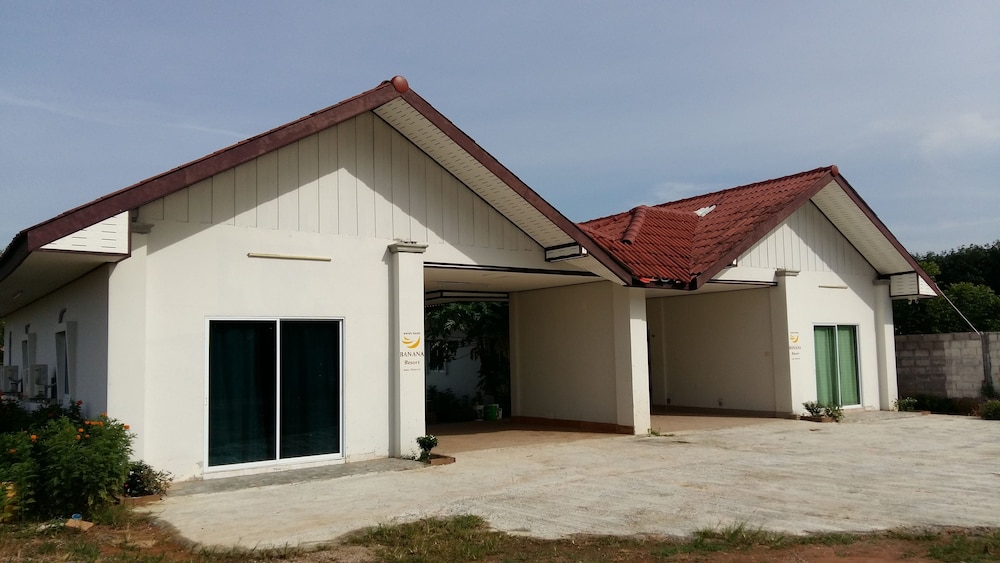 Banana Resort Sadao 5/50