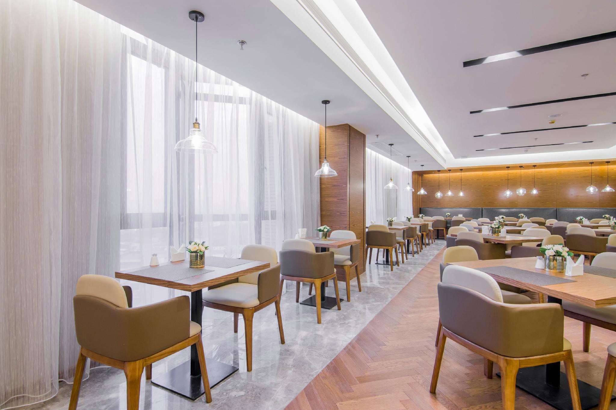 Yitel Collection (Shanghai Qiantan Expo Garden Branch) 38/45