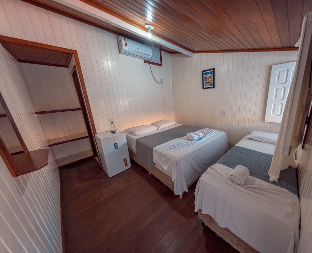 STANDARD, TWIN BEDS