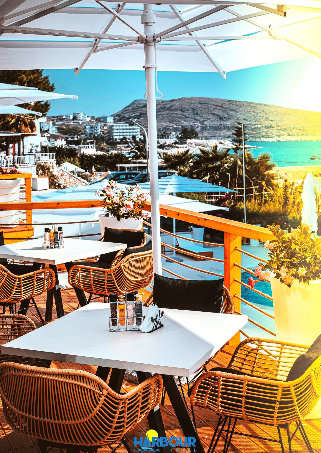 Harbour Hotel 18/37